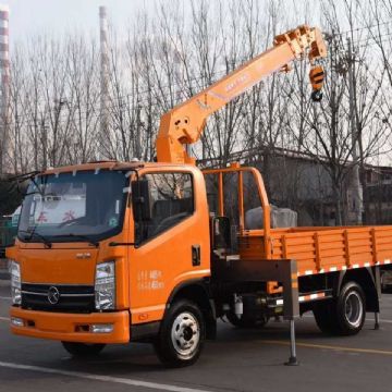 點擊查看詳細信息<br>標題：4噸凱馬隨車吊 閱讀次數：1139